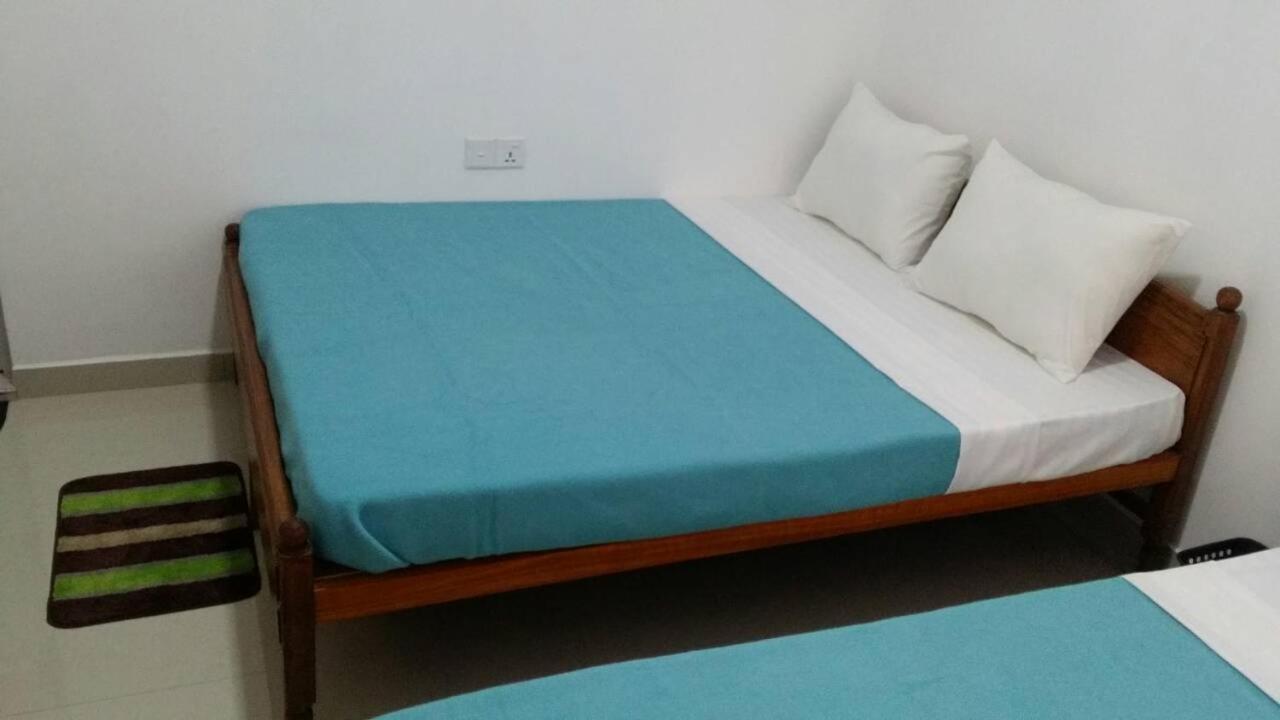 Tea Breeze Motel Наллатания Экстерьер фото