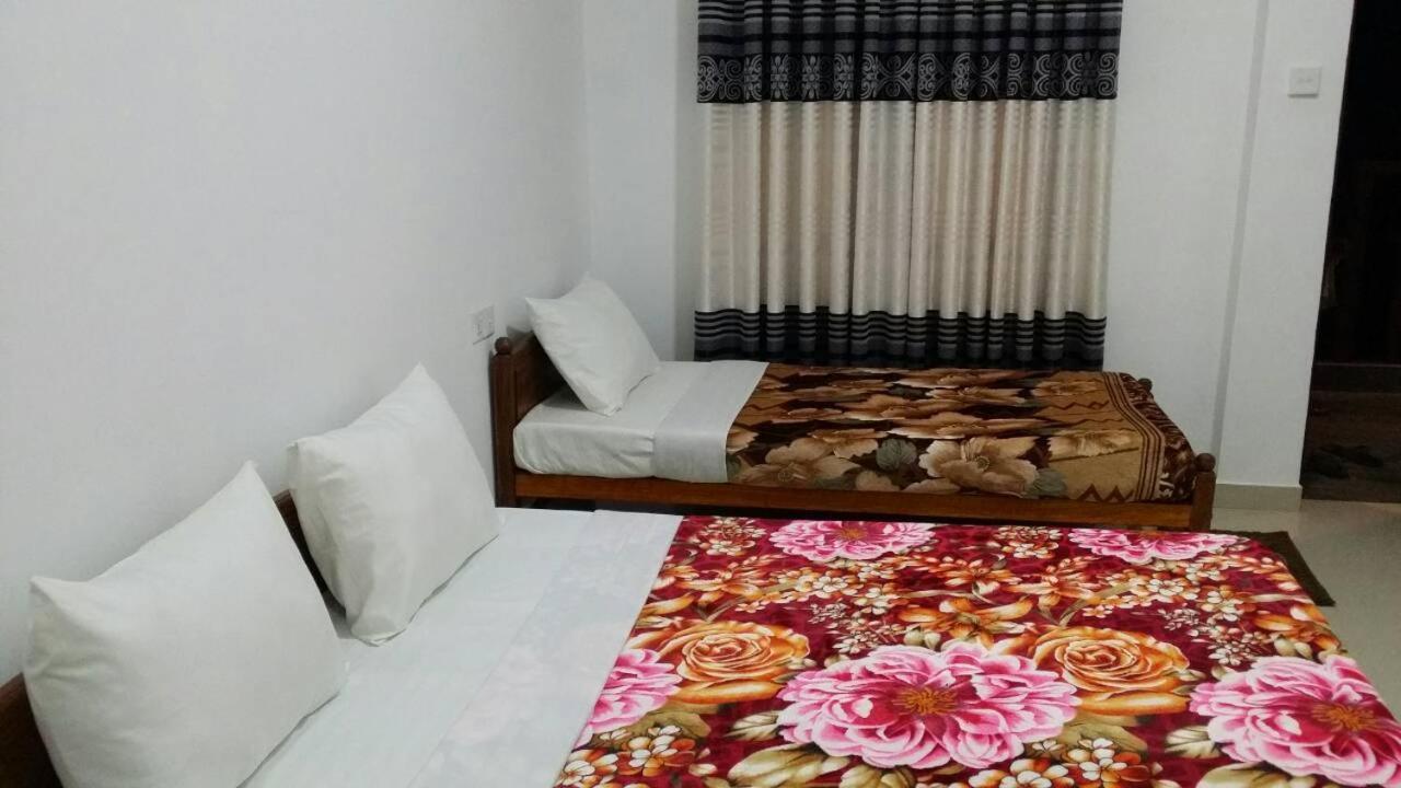 Tea Breeze Motel Наллатания Экстерьер фото