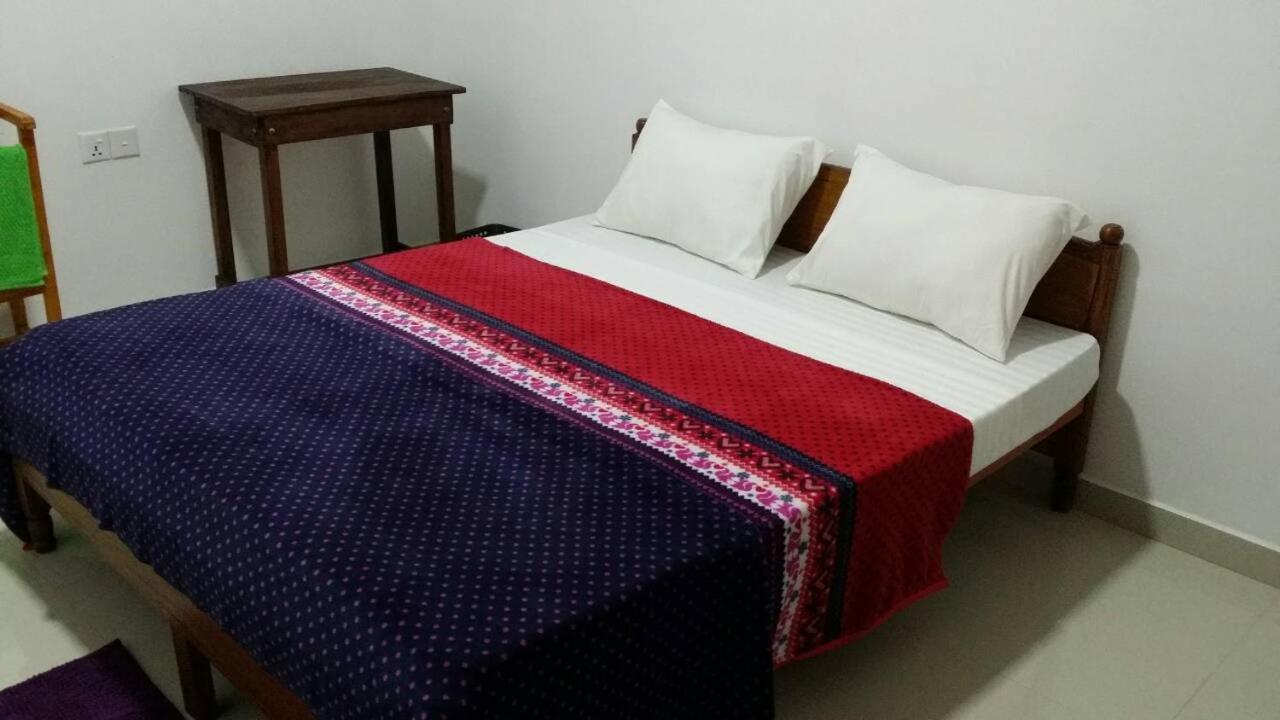 Tea Breeze Motel Наллатания Экстерьер фото